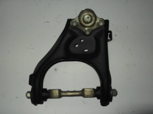 ปีกนก ISUZU รุ่น D-MAX บน 4WD