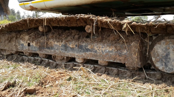 ขายด่วนแบ็คโฮ   MVSUPPER YN-27440สภาพพร้อมใช้งานสุดๆเอกสารเล่มทะเบียนไฟฟ้าเต็มแอร์พร้อมรีบจองโทร0801515451