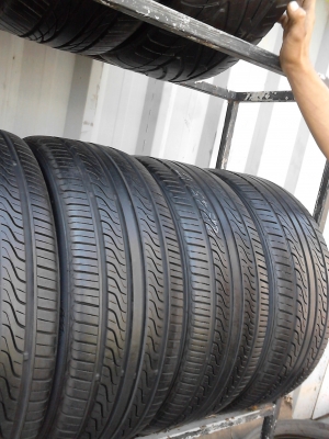 215/45R17 toyo TEO plus มีชุด 4 เส้น TEL.081-427-3941 215/45R17 toyo TEO plus มีชุด 4 เส้น TEL.081-427-3941