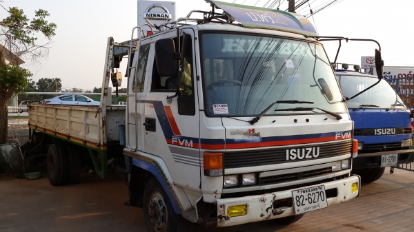 ขายด่วนหกล้อ ISUZU ROCKY 175 เบรคทิฟฟี่พวงมาลัยเพาเวอร์ติดเครนสภาพพร้อมใช้ราคาโคตรถูกรีบโทร0801515451
