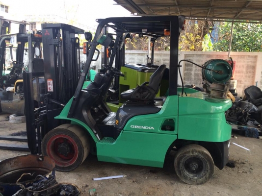 ขายถูก!!Mitsubishi Grendia "Full Option" 3 ตัน 3เมตร ติดแก๊ซ เสาฟรูฟรี(เสาเข้าตู้) สไลด์ชิป(เลื่อนงาซ้ายขวาได้) 320,000 ติดต่อ 086-8510722 , 094-4267888จะเด็ด ขายถูก!!Mitsubishi Grendia "Full Option" 3 ตัน 3เมตร ติดแก๊ซ เสาฟรูฟรี(เสาเข้าตู้) สไลด์ชิป(เลื่อนงาซ้ายขวาได้) 320,000 ติดต่อ 086-8510722 , 094-4267888จะเด็ด