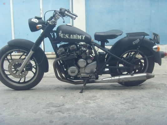 ร้อนเงินขาย YAMAHA XJ400cc.งานสร้าง หลังแข็ง แนว US ARMY 400cc. พร้อมทะเบียน 39000