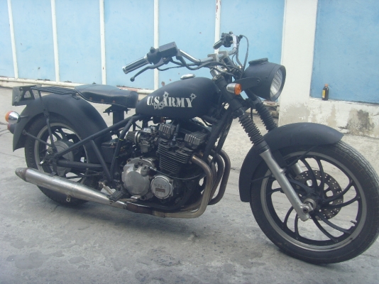 ร้อนเงินขาย YAMAHA XJ400cc.งานสร้าง หลังแข็ง แนว US ARMY 400cc. พร้อมทะเบียน 39000