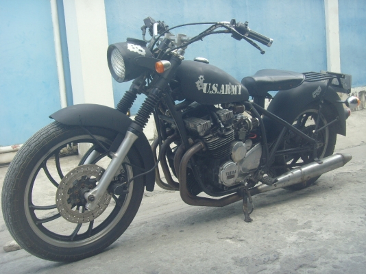 ร้อนเงินขาย YAMAHA XJ400cc.งานสร้าง หลังแข็ง แนว US ARMY 400cc. พร้อมทะเบียน 39000