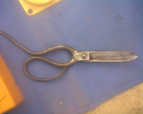 กรรไกรตัดเยอรมัน