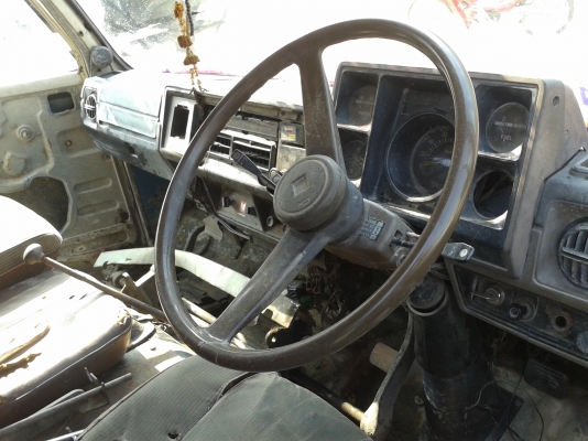 กรุณากรอกรายละเอียด...ขายหัว JCM อุปกรณ์ครบ ผุพื้น+ซุ้มล้อซ้าย แต่งนิดหน่อยแจ่ม ราคา 17000 บาท ติดต่อ 084-9706512