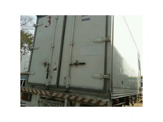 ขายตู้แห้ง3บาน ยาว4.30เมตร ยกลงจาก115แรง