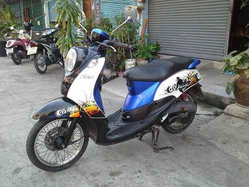 Fino ปี 53 ท่ออาร์ม สีน้ำเงิน ขาว ชุดสีสวย เครื่องแน่นๆ ทดลองขับได้จ้า เอกสารครบ