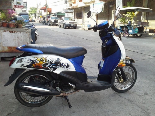 Fino ปี 53 ท่ออาร์ม สีน้ำเงิน ขาว ชุดสีสวย เครื่องแน่นๆ ทดลองขับได้จ้า เอกสารครบ