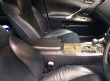 ขายรถ LEXUS รุ่น LS250 ปี2007 ออโต้ สีขาว สภาพดีตามรูปครับ ขายในราคา 365,000.-