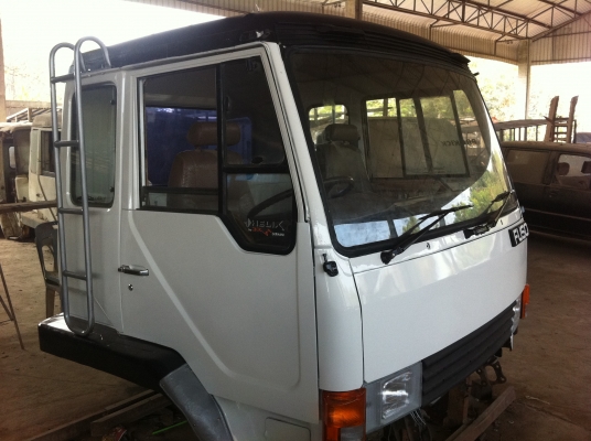 หัว FUSO หัวเดิมบาง เก็บงานทำสีใหม่ สภาพพร้อมใช้