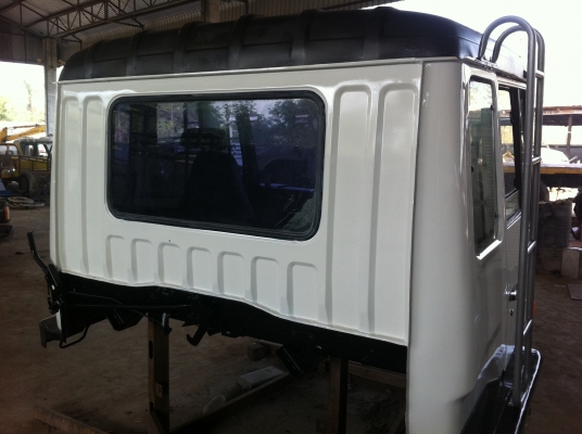 หัว FUSO หัวเดิมบาง เก็บงานทำสีใหม่ สภาพพร้อมใช้