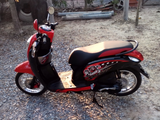 ขายhonda scoopy i 2013 30,900 บาท ไมล์น้อย สภาพสวย ต่อรองราคากันได้ครับ