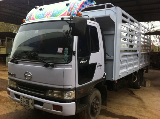 HINO FCJJKA กระบะคาร์โก้ เหล็ก เครื่อง JO7C (165 แรงม้า) ทำสีใหม่ทั้งคัน สภาพพร้อมใช้ ทะเบียนพร้อมโอน ราคาต่อรอง