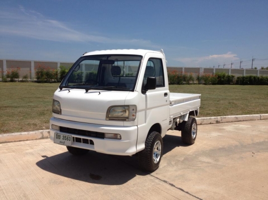 s210c 4x4 ทะเบียนแท้ สรรพสามิต ครบ ชั่วโมงนี้หายากแล้วครับ  (