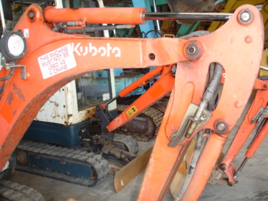 ขายด่วน!!! รถขุดเล็ก KUBOTA รุ่น KX36-3 ซีเรียล WKFRGB0003ZO056363 ราคาพิเศษ ต่อรองราคาได้ นำเข้าจากญี่ปุ่น