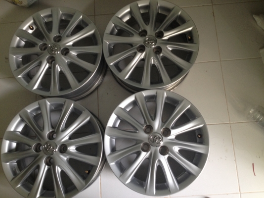 ขายลัอแม็กเดิม vios 12 ก้าน