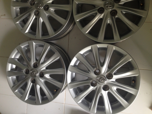 ขายลัอแม็กเดิม vios 12 ก้าน