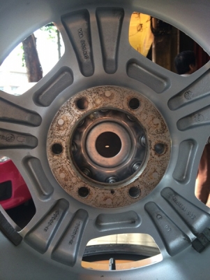 ล้อ vip ขอบ 17 กว้าง 7.5 et 25 6รู139 พร้อมยางใหม่ๆ ล้อ vip ขอบ 17 กว้าง 7.5 et 25 6รู139 พร้อมยางใหม่ๆ