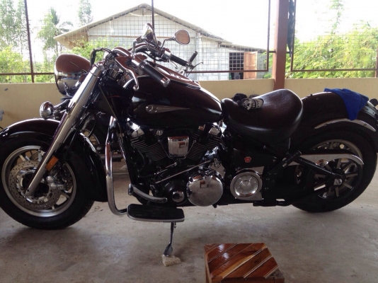 ธารนนทบุรี//ขาย yamaha roadstar 1700 ปี2007  สวยๆแน่นๆครับ ราคา340,000 บาท สำเนาทะเบียน