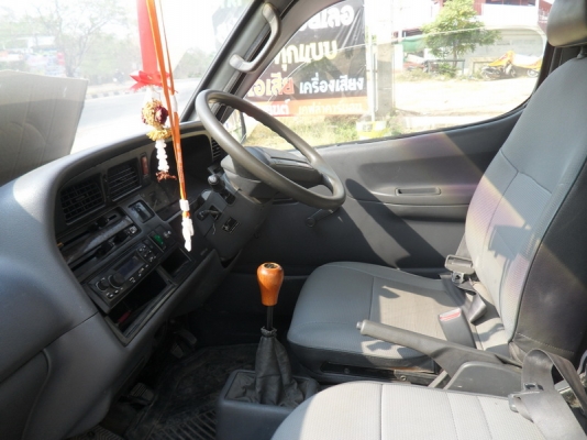 ขายรถตู้หัวจรวด ช่วงยาว  ขายดาวน์ โคตรถูก