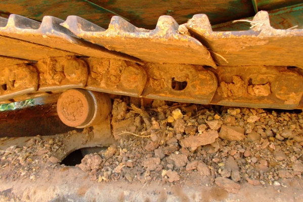 ขายด่วนรถแบคโฮหมากเอบYN11ทํางาน9000ชัว่โมง