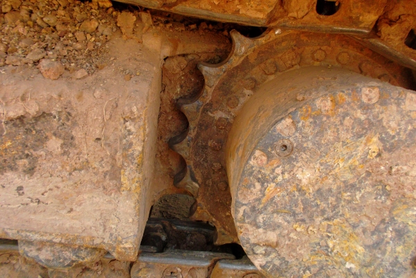 ขายด่วนรถแบคโฮหมากเอบYN11ทํางาน9000ชัว่โมง