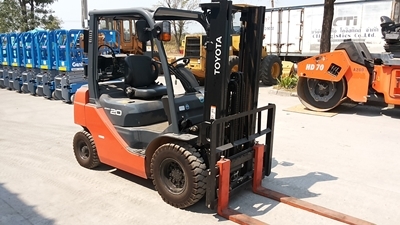 ขายด่วน!!! รถฟอล์คลิฟท์ TOYOTA 02-8FGL20 ซีเรียล 8FGL25-31966 ราคาพิเศษ นำเข้าจากญี่ปุ่น