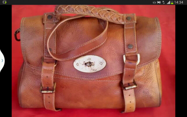 ขายกระเป๋าแบรนด์Mulberry ของแท้สวยมาก ราคาถูก สาวกแบรนด์รีบเลยคร้าบ