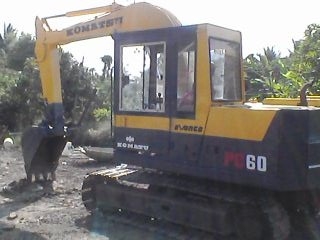 ขาย KOMATSU PC60-3 รถสวยพร้อมใช้งาน  แรงไม่ตกทำงานได้ดีเยี่ยม  ราคาต่อรองได้