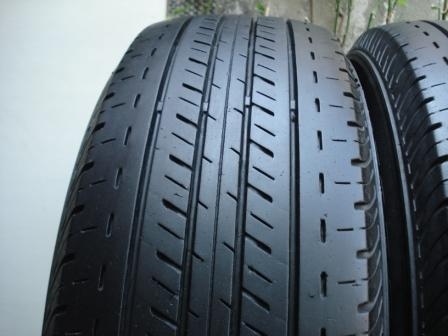 ยาง BRIGSTONE DURAVIC 215 7015 ปี 12 4เส้น