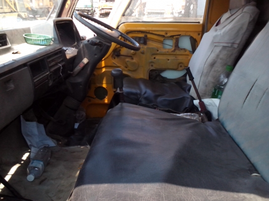 ขายรถ6ล้อMITSU CANTER ถูกๆรถประมูลขายตามสภาพ