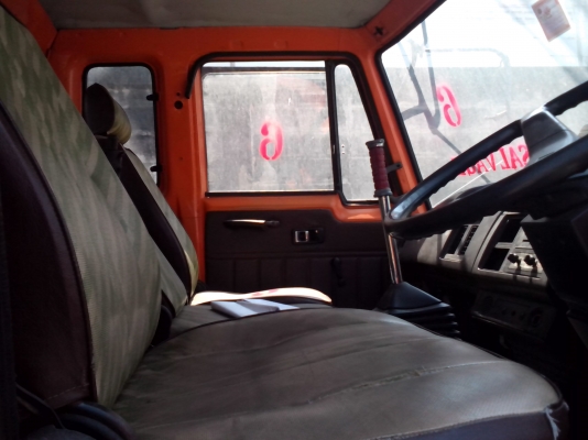 ขายรถ6ล้อISUZUกระบะยาว5เมตรถูกๆสภาพดี ขายรถ6ล้อISUZUกระบะยาว5เมตรถูกๆสภาพดี