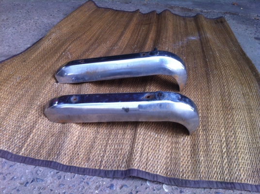 กันชนหลังดัสสัน ช้างเหยียบ เดิมๆ สภาพพร้อมใช้