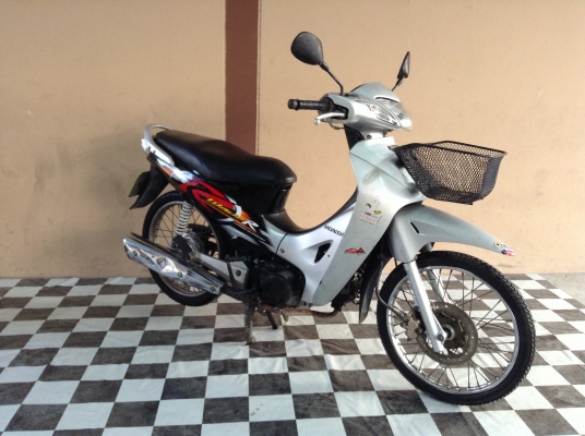 ขาย!!!เวฟ125R ปี47 รถเครื่องดีคับ ทะเบียนครบ ภาษีไม่หมด