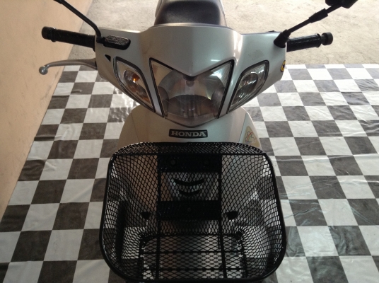 ขาย!!!เวฟ125R ปี47 รถเครื่องดีคับ ทะเบียนครบ ภาษีไม่หมด