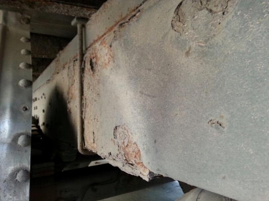 รถฮีโน่  10 ล้อ ตู้เย็น  195 แรงม้า. ปี 38  สนใจติดต่อ 081 - 6079515