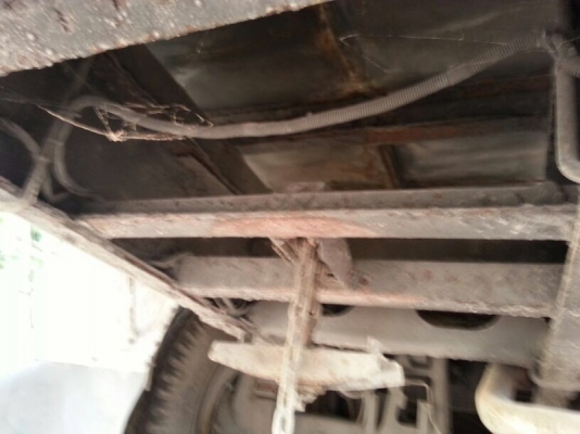 รถฮีโน่ 10 ล้อ ตู้เย็น  187 แรงม้า.  สนใจติดต่อ 081 - 6079515