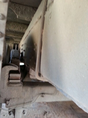 รถฮีโน่ 10 ล้อ ตู้เย็น  187 แรงม้า.  สนใจติดต่อ 081 - 6079515