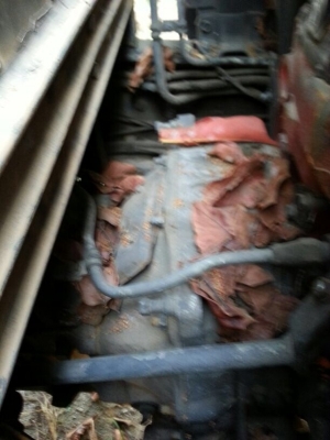 รถฮีโน่ 10 ล้อ ตู้เย็น  187 แรงม้า.  สนใจติดต่อ 081 - 6079515