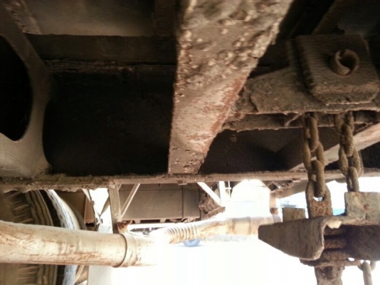 รถฮีโน่ 10 ล้อ ตู้เย็น  187 แรงม้า.  สนใจติดต่อ 081 - 6079515