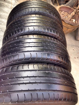 ขายยาง DUNLOP SP SPORT 195-45-16 ยางติดรถป้ายแดงมาสด้า ปี12  ถูกๆครับ