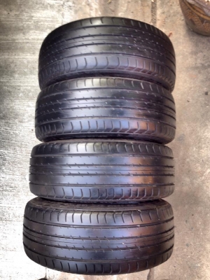 ขายยาง DUNLOP SP SPORT 195-45-16 ยางติดรถป้ายแดงมาสด้า ปี12  ถูกๆครับ