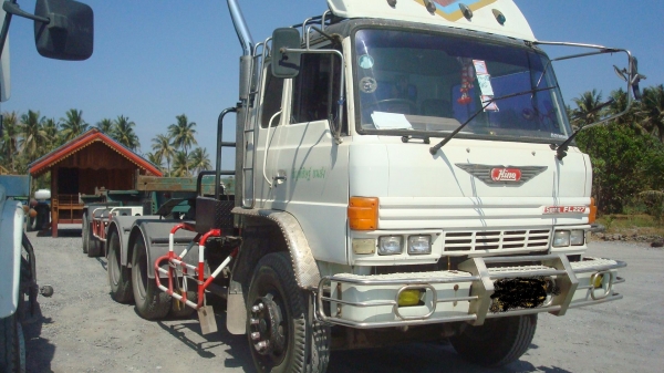 ขายรถหัวลากสิบล้อ