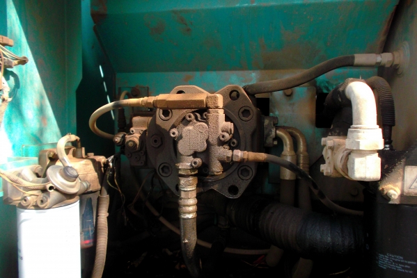 ขายด่วนรถแบคโฮหมากเอบYN11ทํางาน10800ชัว่โมง