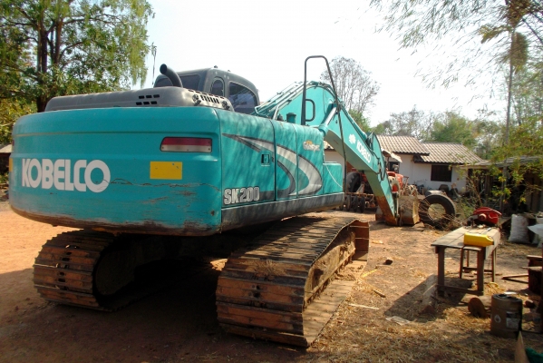 ขายด่วนรถแบคโฮหมากเอบYN11ทํางาน10800ชัว่โมง