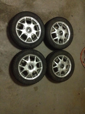 ขายล้อขอบ 13 พร้อมยาง 155/65/13 4/100กับ4/110 ราคาถูก ขายล้อขอบ 13 พร้อมยาง 155/65/13 4/100กับ4/110 ราคาถูก