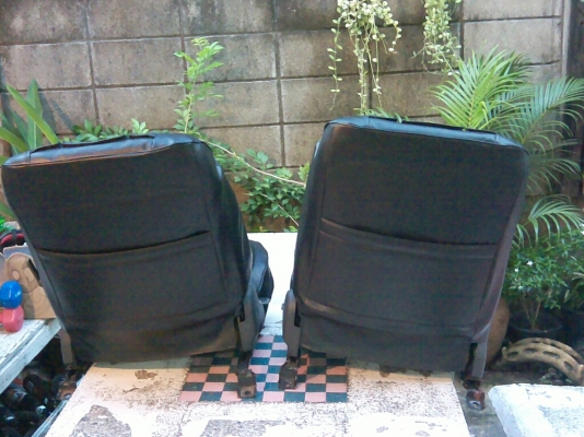 ขายเบาะหนังโตโยต้าโดเรมอนพึ่งหุ้ม1800โทร0949941075