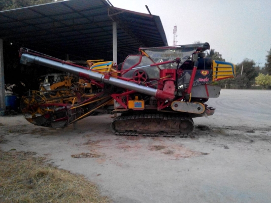 อีสุ เดกก้า fvzขายพร้อมรถเกี่ยวไอ้หนุ่มปี54