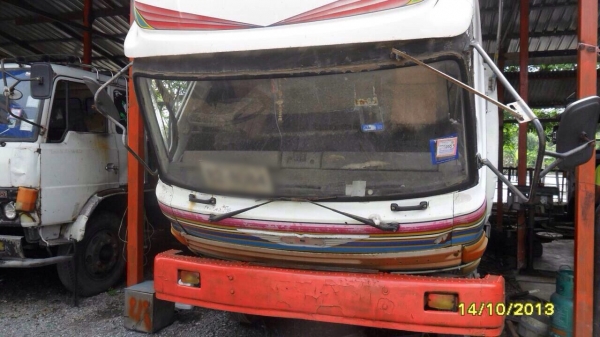 ขายรถบรรทุกหกล้อ Hino GD176 เครื่อง EH700 - 168 แรง ยาว 6.50 เมตร พื้นเรียบท้ายสไลด์